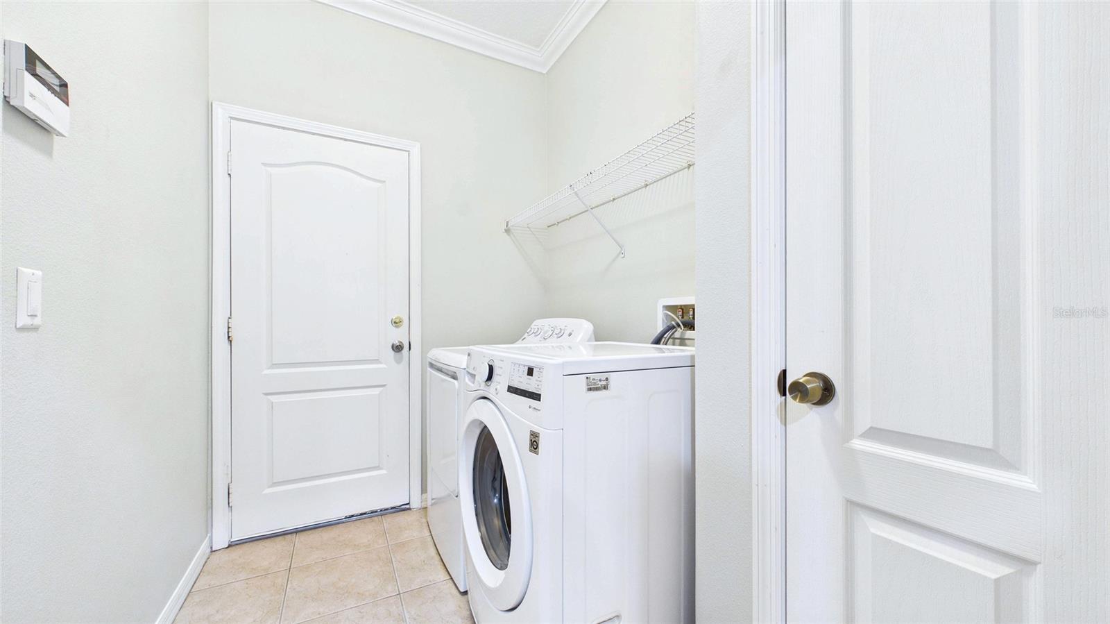 Image 16 of 56 For 7447 Surrey Pines Drive