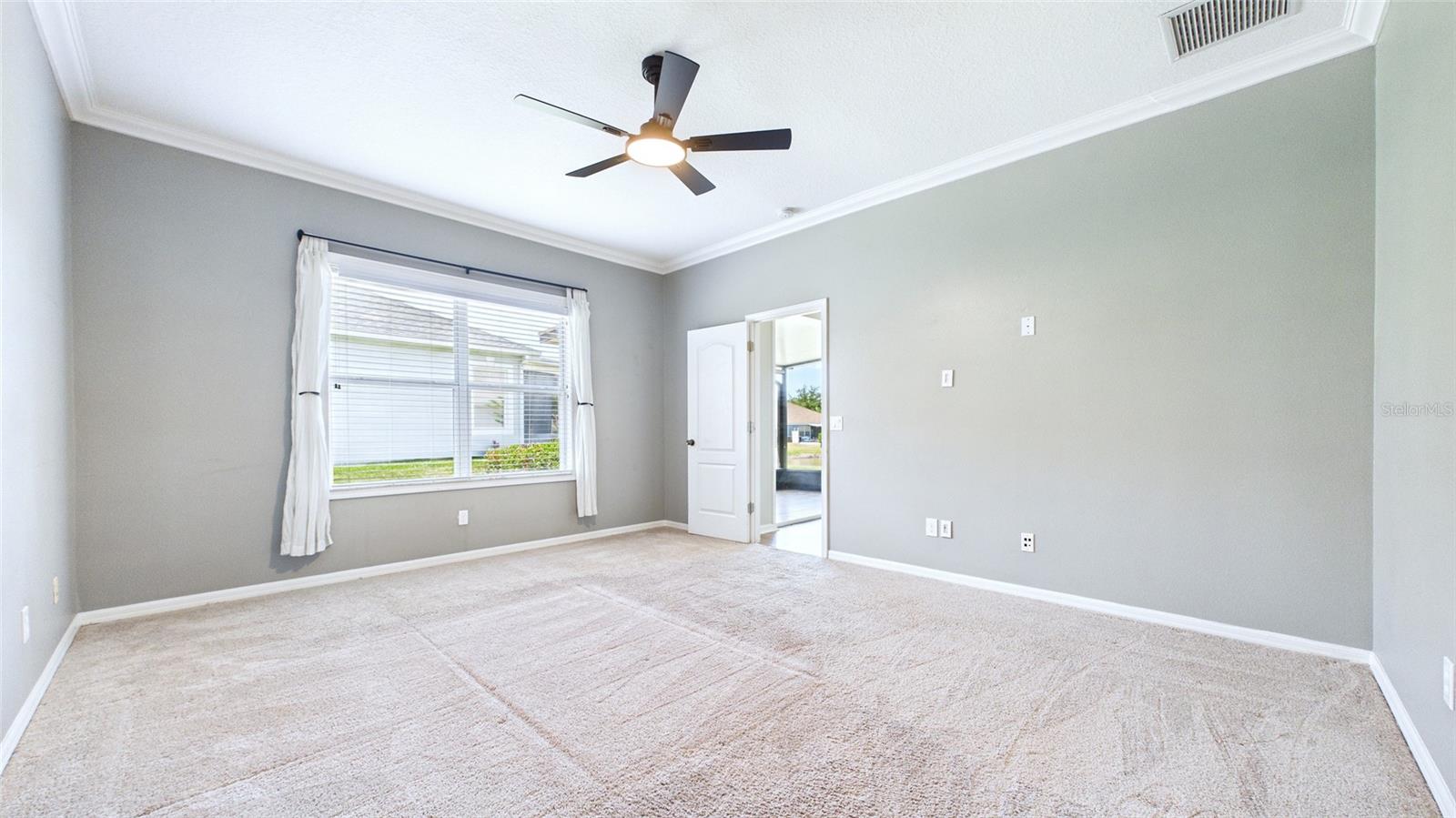 Image 34 of 56 For 7447 Surrey Pines Drive