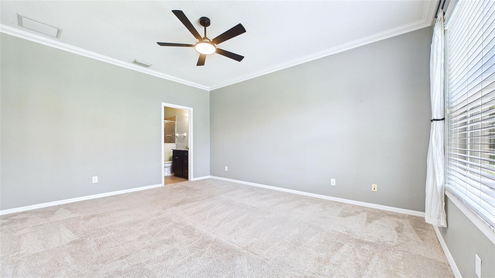 Image 36 of 56 For 7447 Surrey Pines Drive