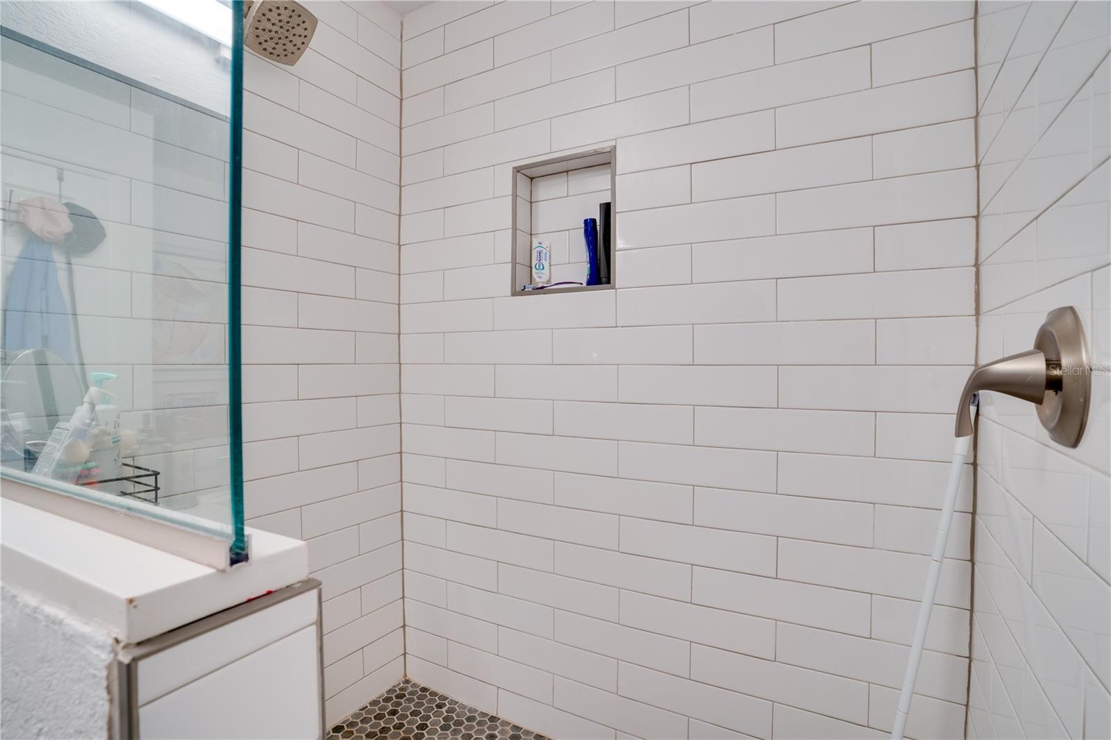 Image 16 of 28 For 5011 Sunridge Palms Drive 204