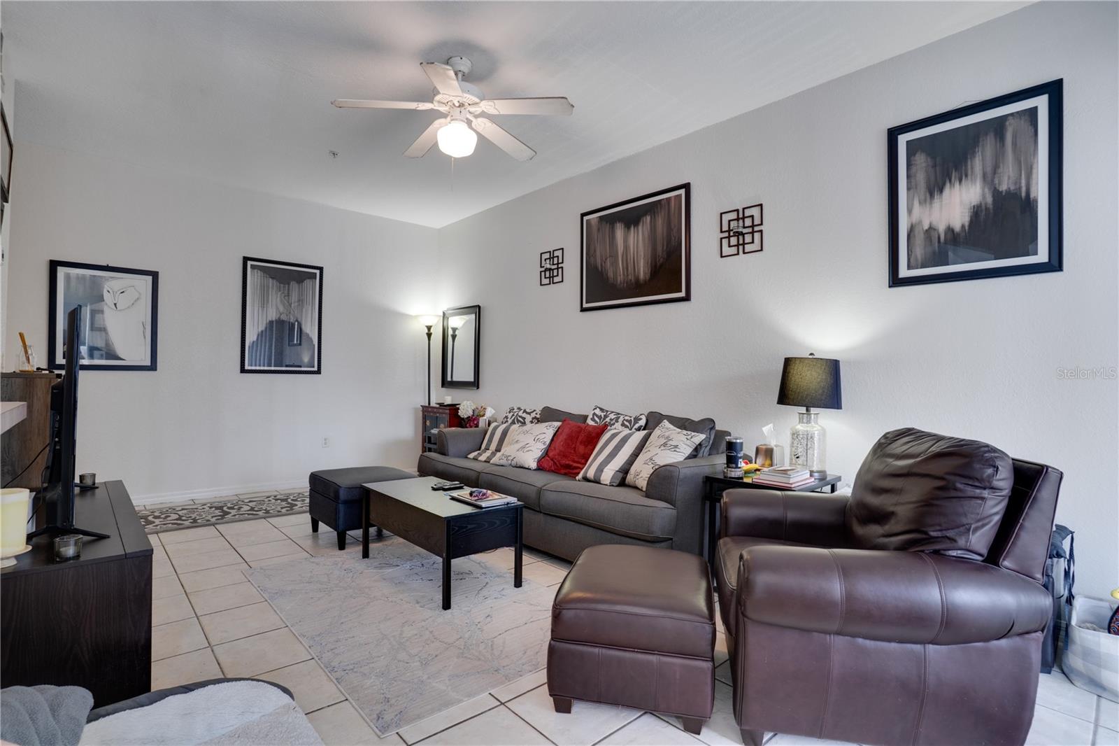 Image 6 of 28 For 5011 Sunridge Palms Drive 204