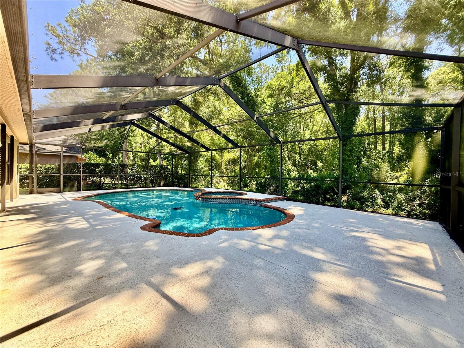 Image 30 of 43 For 3350 Laurelwood Court