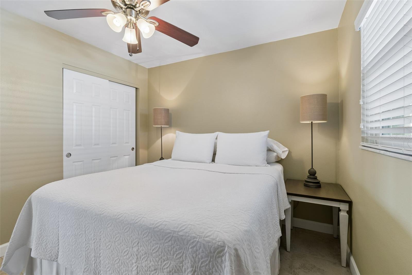 Image 17 of 86 For 2307 Bay Boulevard