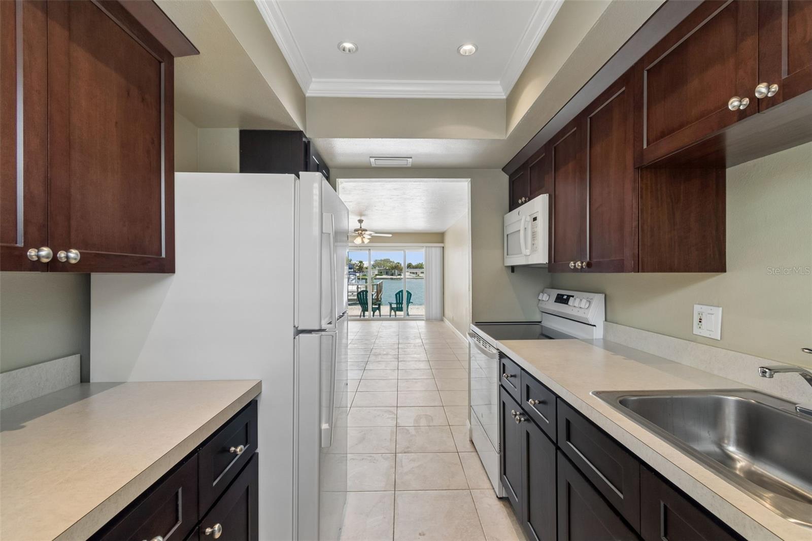 Image 62 of 86 For 2307 Bay Boulevard