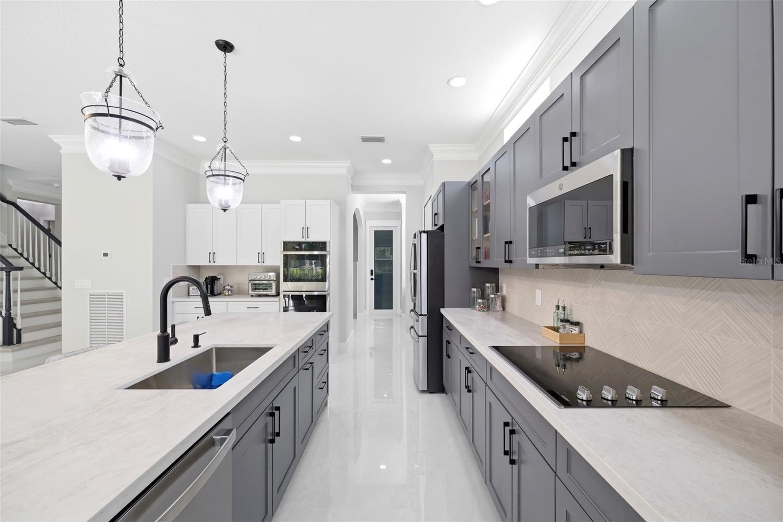 Listing photo id 20 for 8005 Cypress Crossing Court