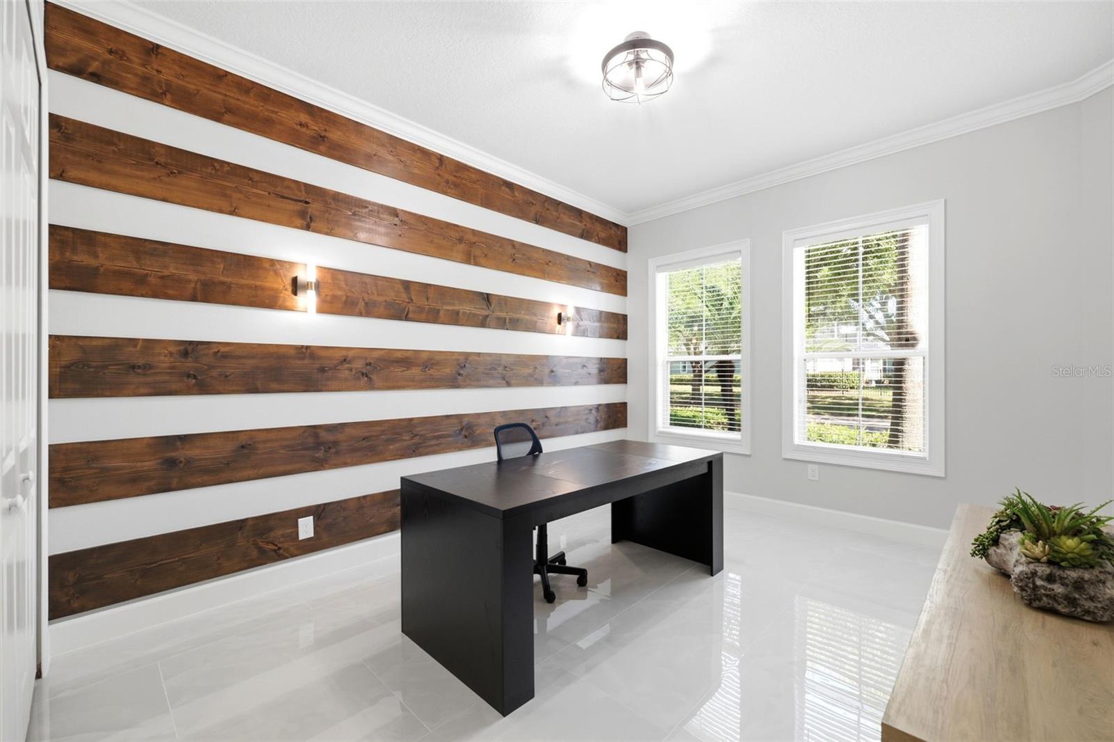 Listing photo id 24 for 8005 Cypress Crossing Court