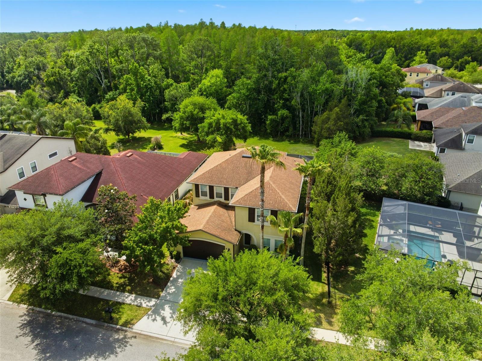 Listing photo id 65 for 8005 Cypress Crossing Court