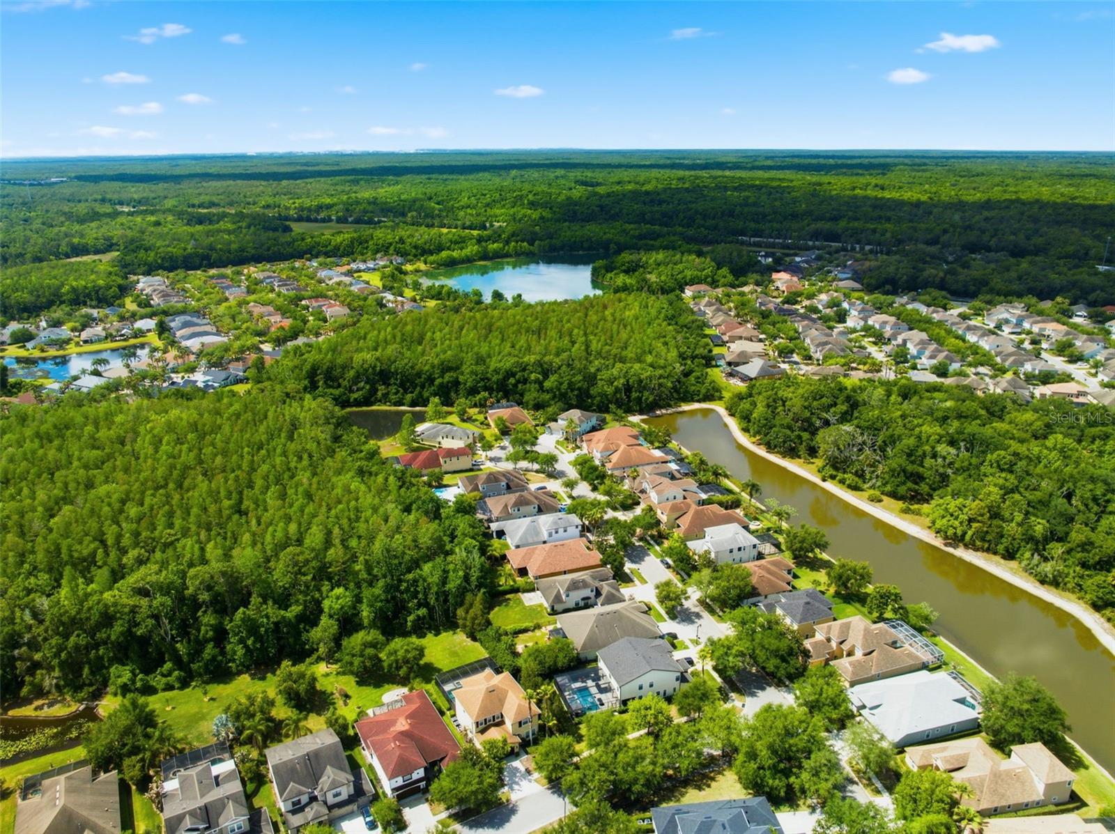 Listing photo id 69 for 8005 Cypress Crossing Court