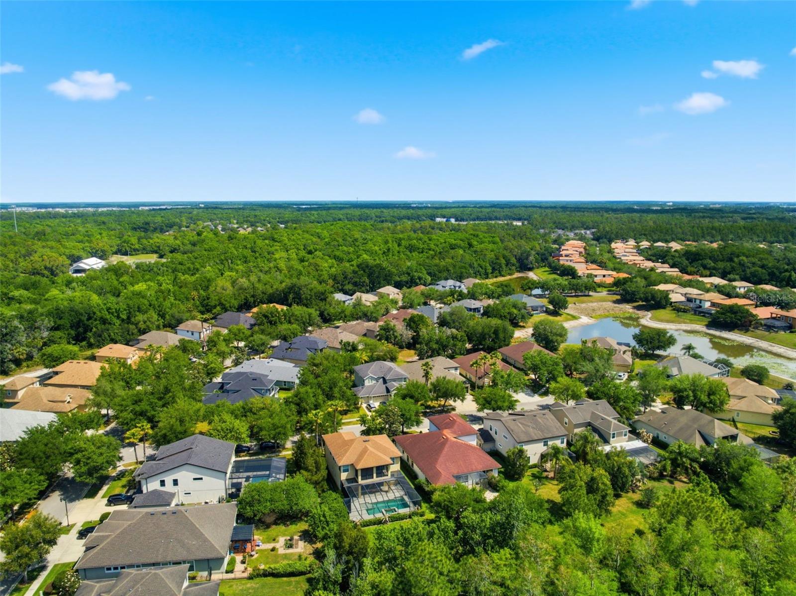 Listing photo id 72 for 8005 Cypress Crossing Court