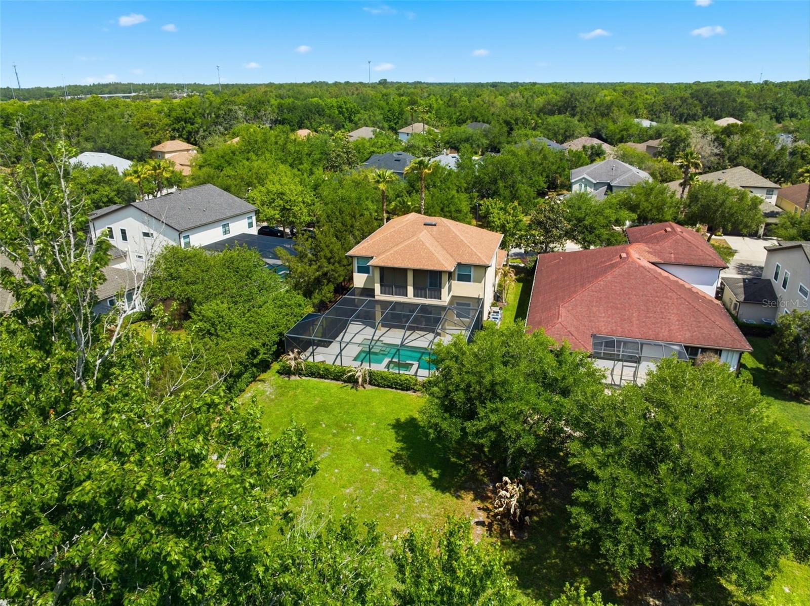 Listing photo id 74 for 8005 Cypress Crossing Court