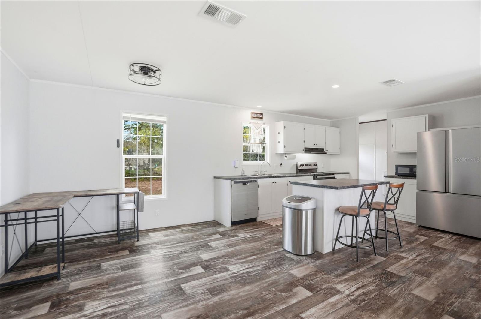 Image 17 of 38 For 5404 Heloise Terrace