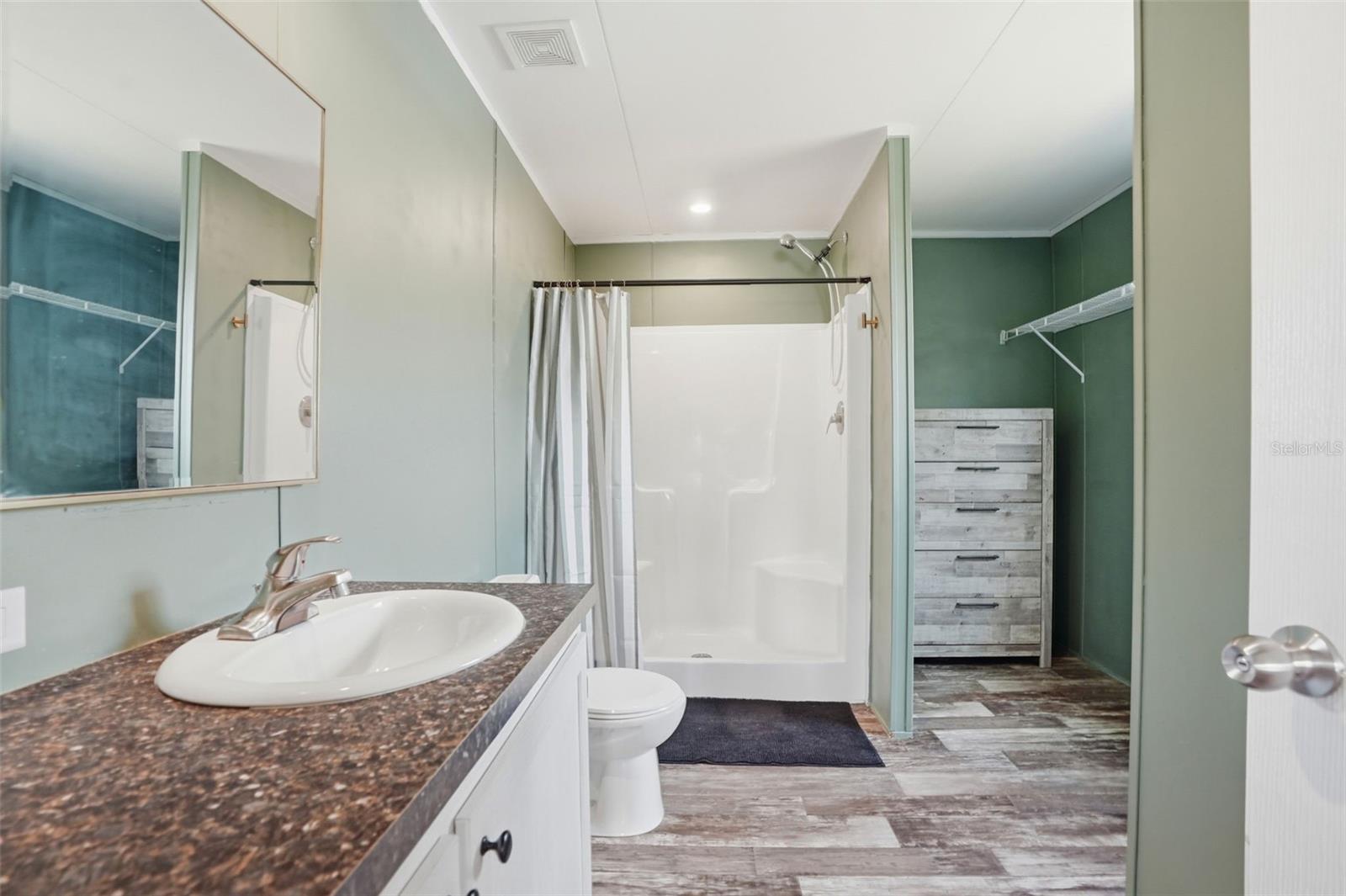 Image 30 of 38 For 5404 Heloise Terrace