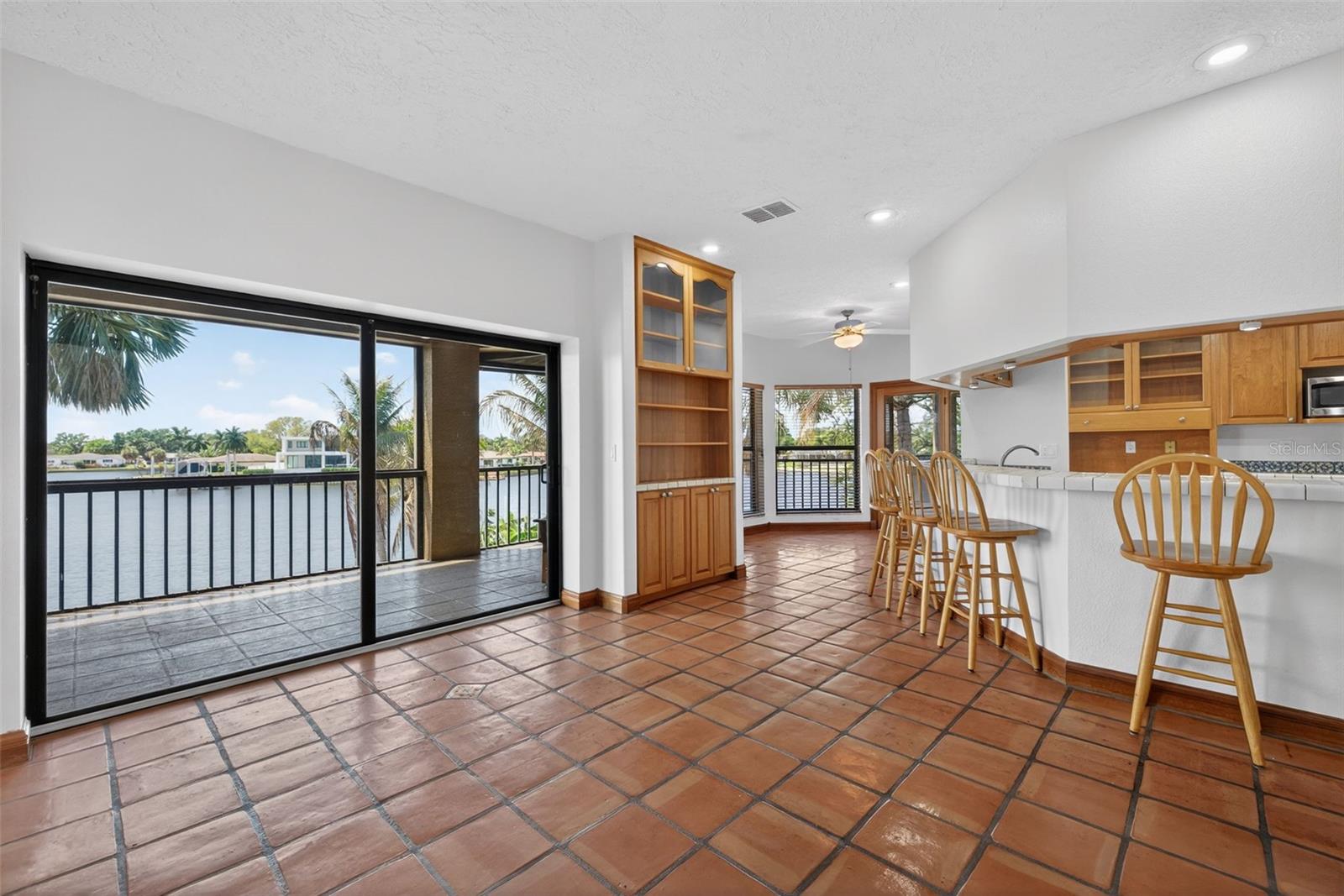 Image 18 of 70 For 4300 13th Way Ne