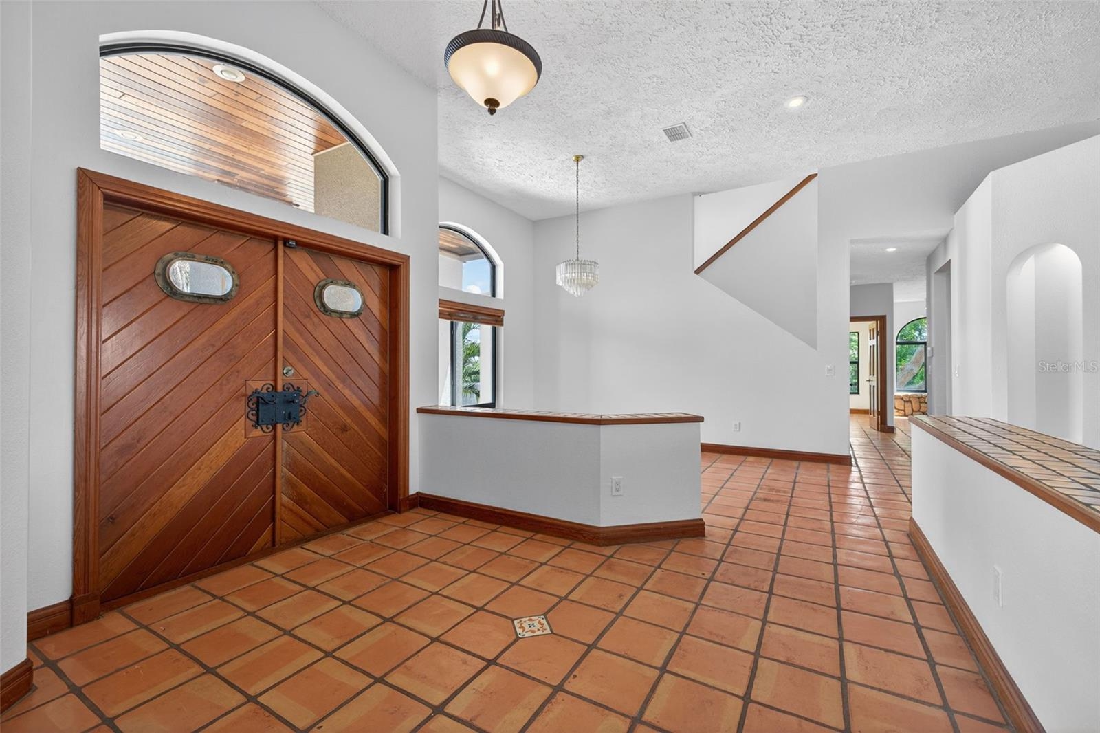 Image 5 of 70 For 4300 13th Way Ne