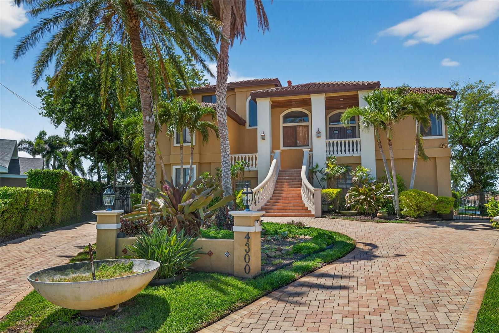 Image 62 of 70 For 4300 13th Way Ne