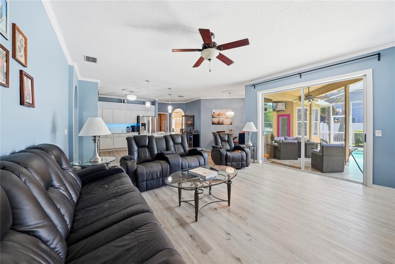 Image 11 of 43 For 12025 Pennfield Place