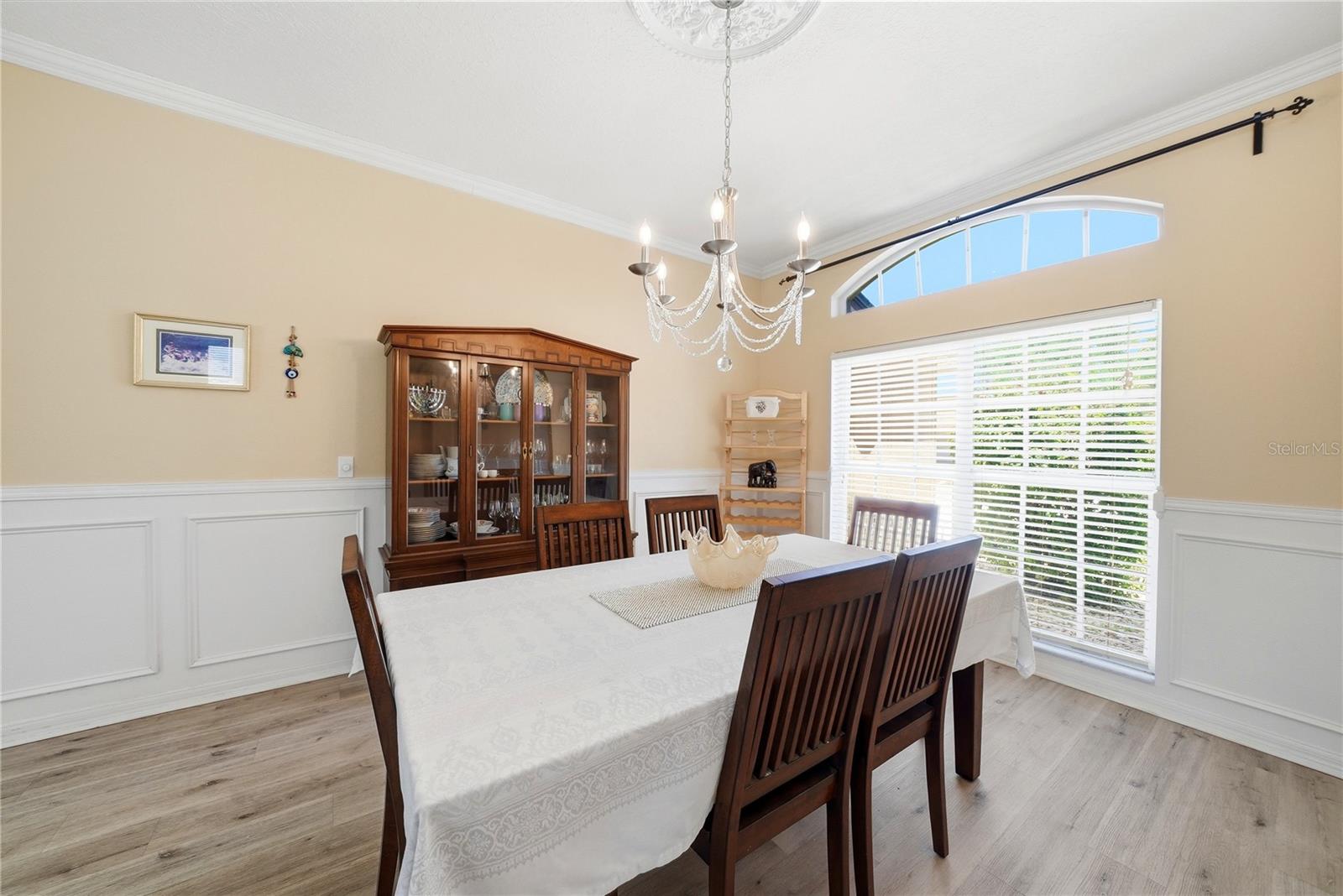 Image 18 of 43 For 12025 Pennfield Place