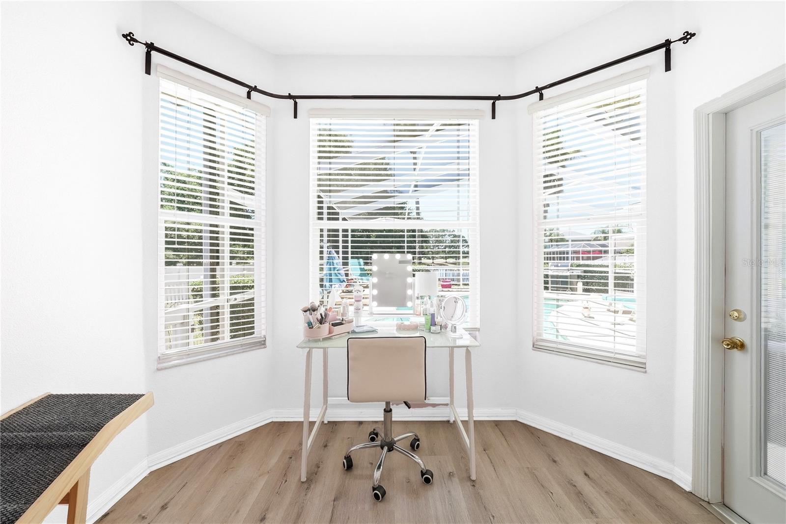 Image 20 of 43 For 12025 Pennfield Place