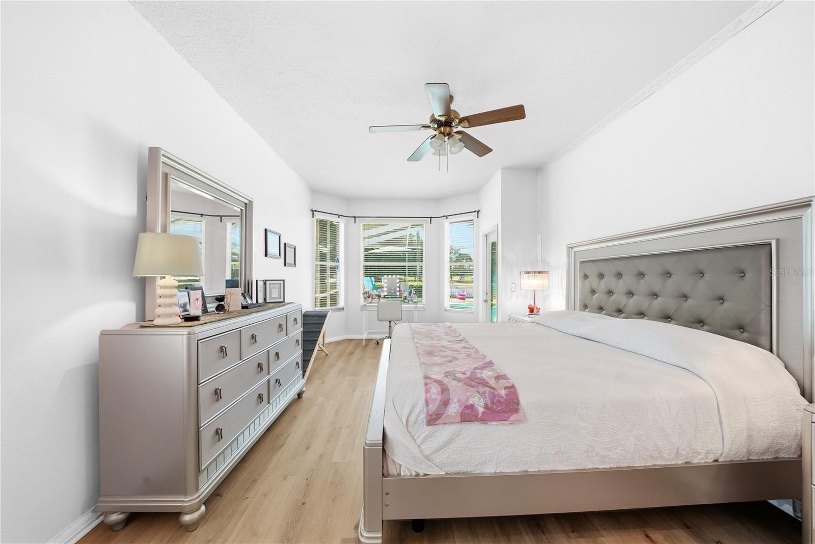 Image 24 of 43 For 12025 Pennfield Place