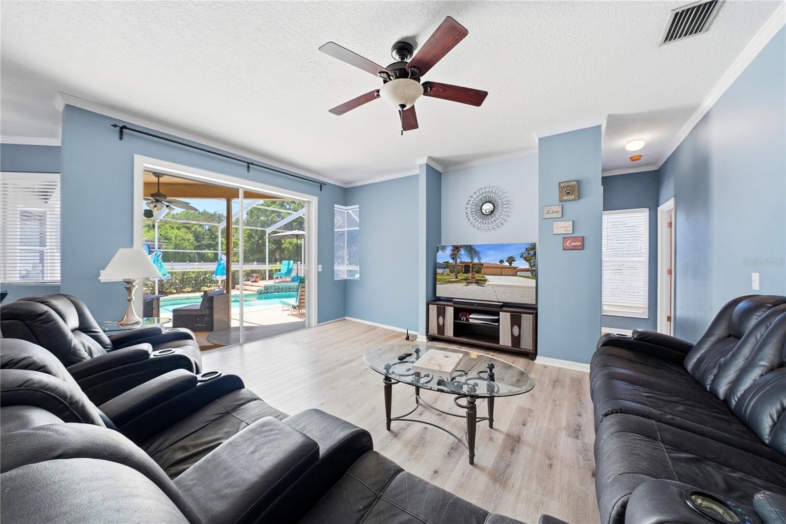 Image 9 of 43 For 12025 Pennfield Place