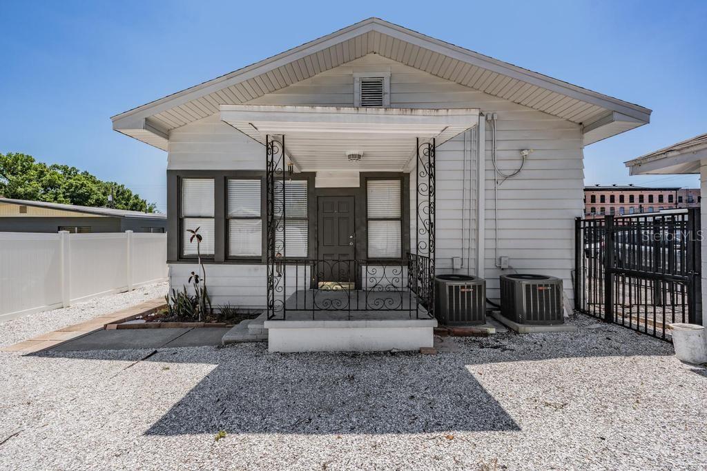 Details for 2319 Aileen Street B, TAMPA, FL 33607