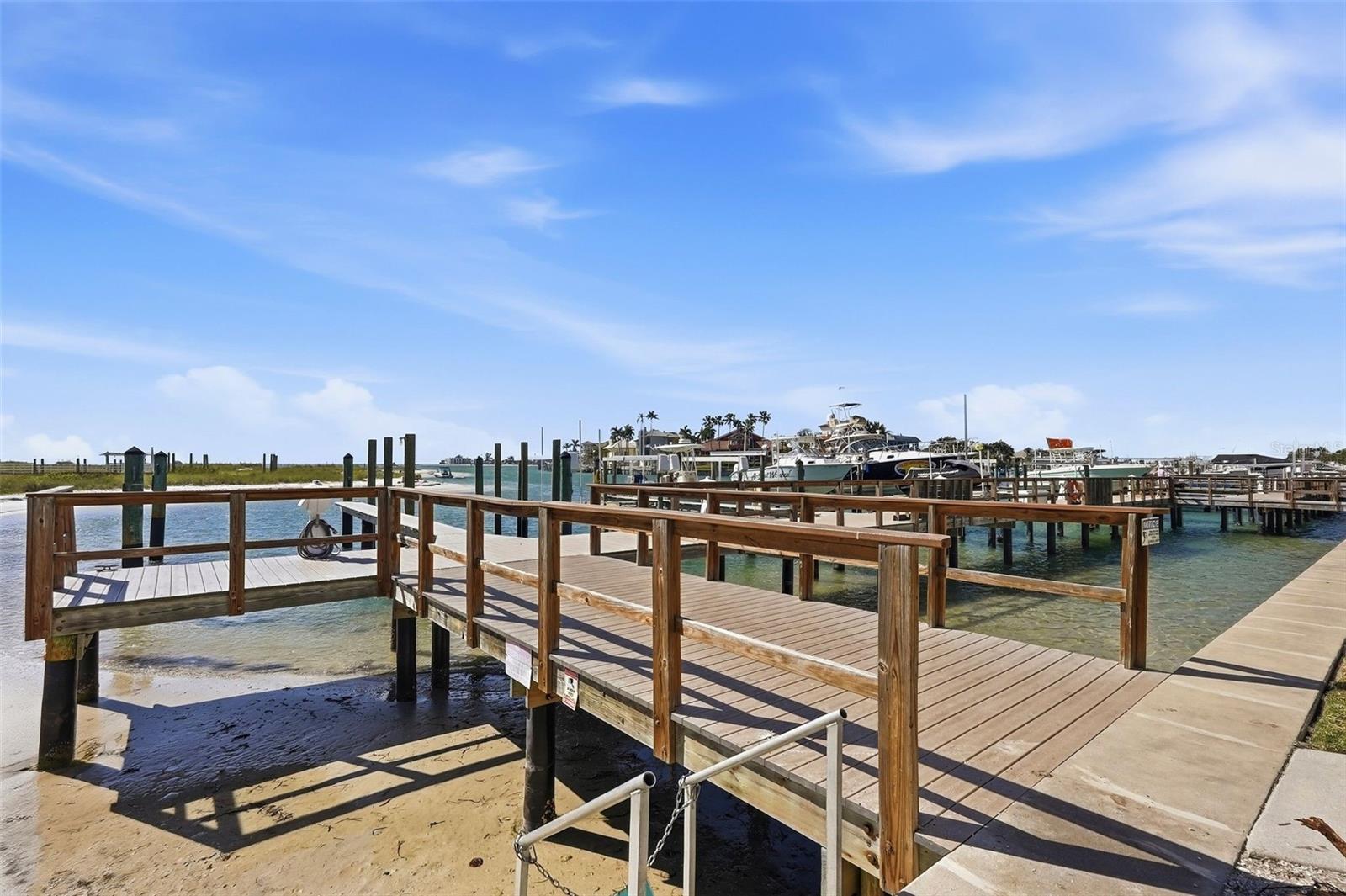 Image 34 of 46 For 1100 Pinellas Bayway S G2