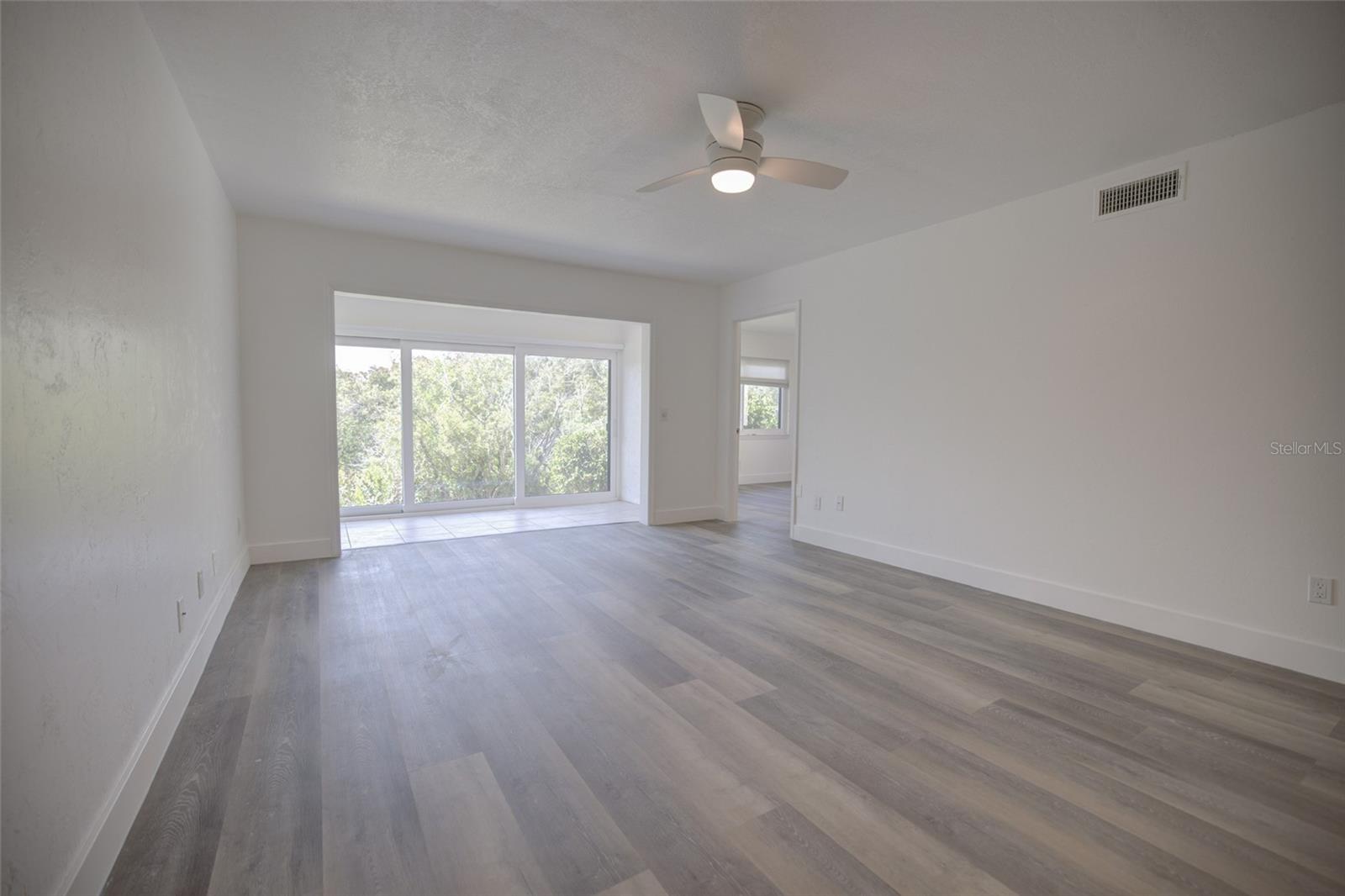 Image 10 of 48 For 10134 Regal Drive 1