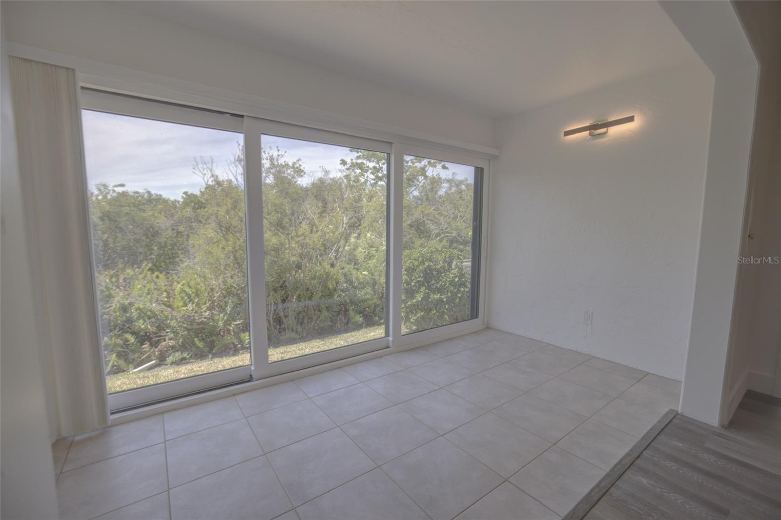 Image 12 of 48 For 10134 Regal Drive 1