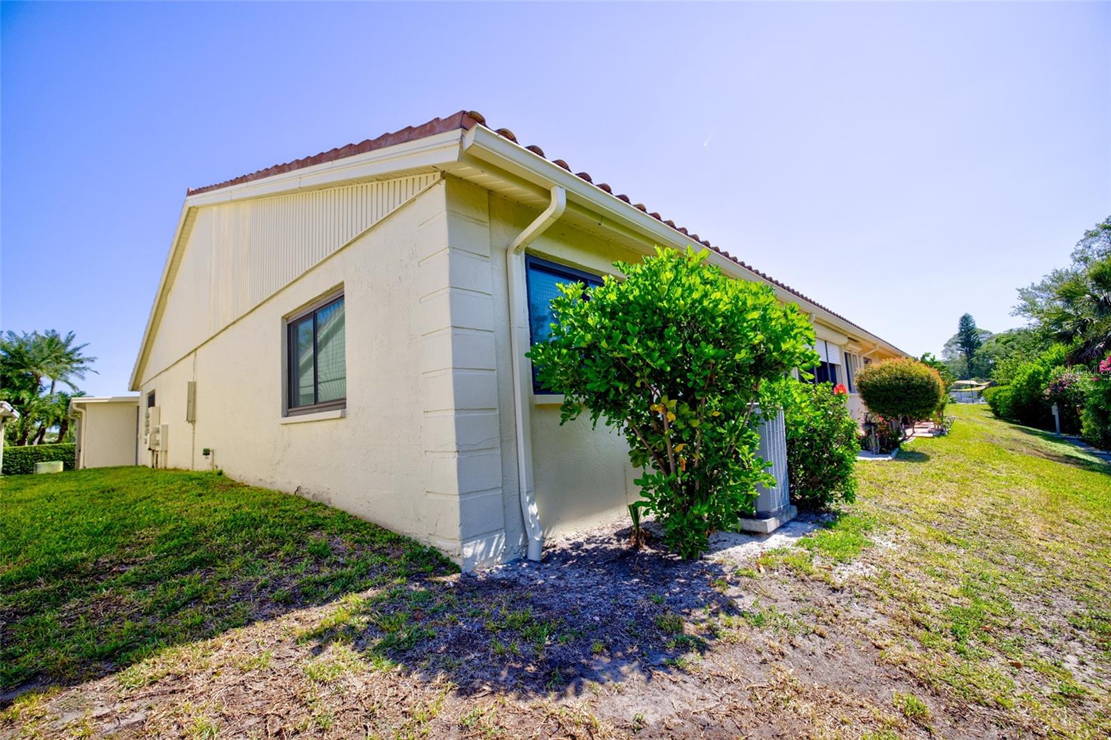 Image 27 of 48 For 10134 Regal Drive 1