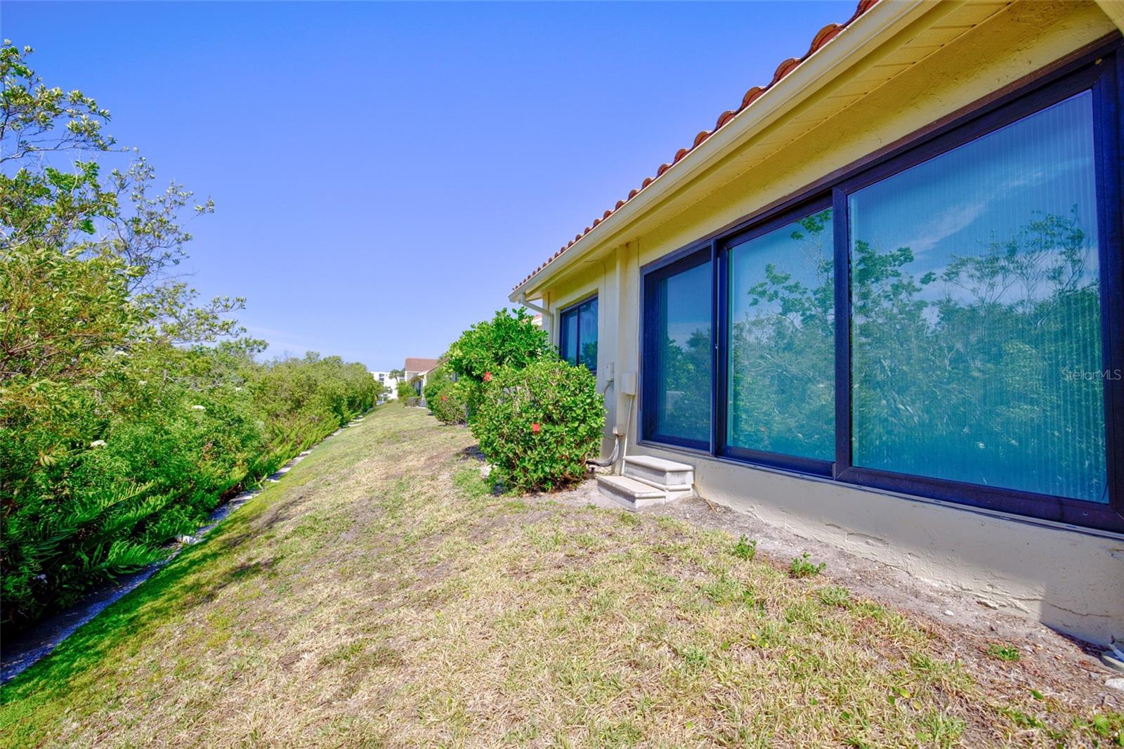 Image 28 of 48 For 10134 Regal Drive 1