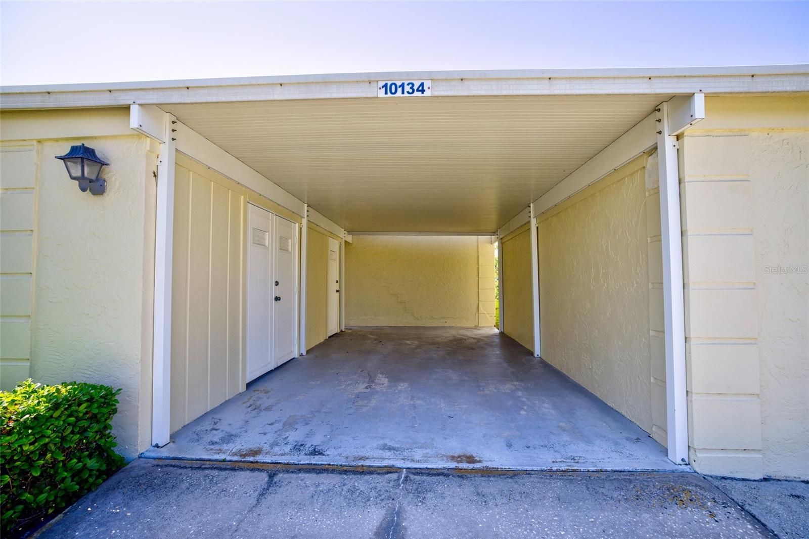 Image 37 of 48 For 10134 Regal Drive 1