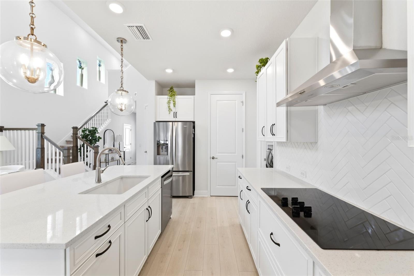 Image 11 of 31 For 28905 Orange Berry Drive