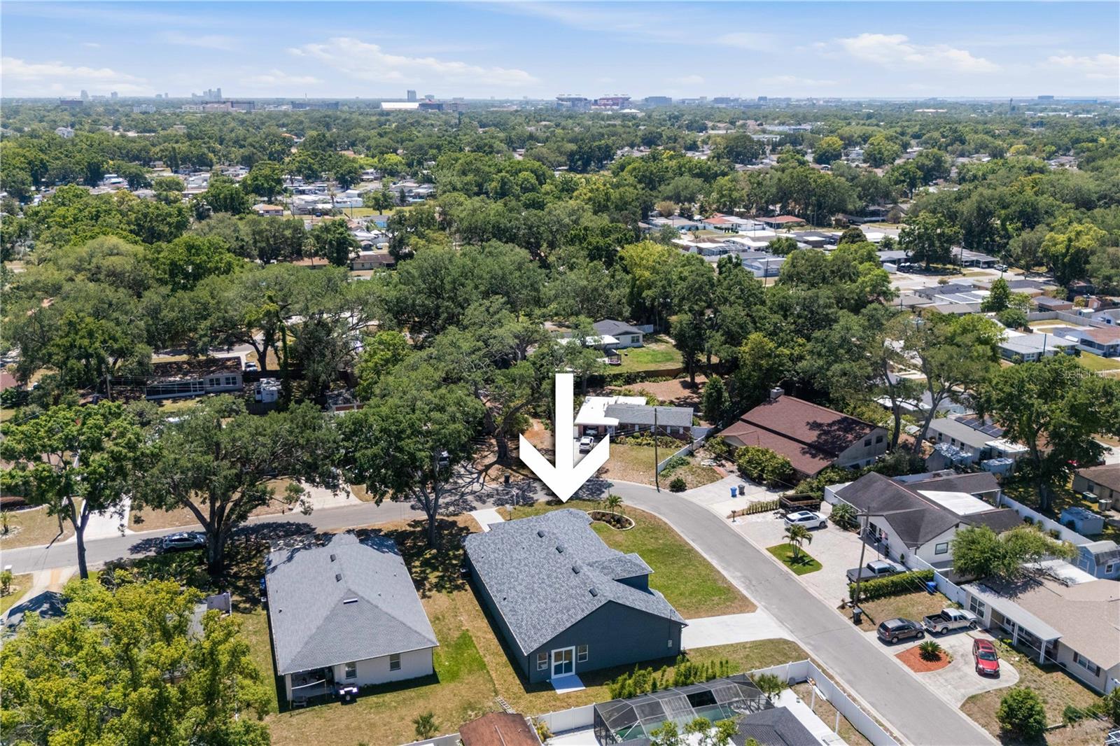 Image 13 of 50 For 6401 Felice Avenue