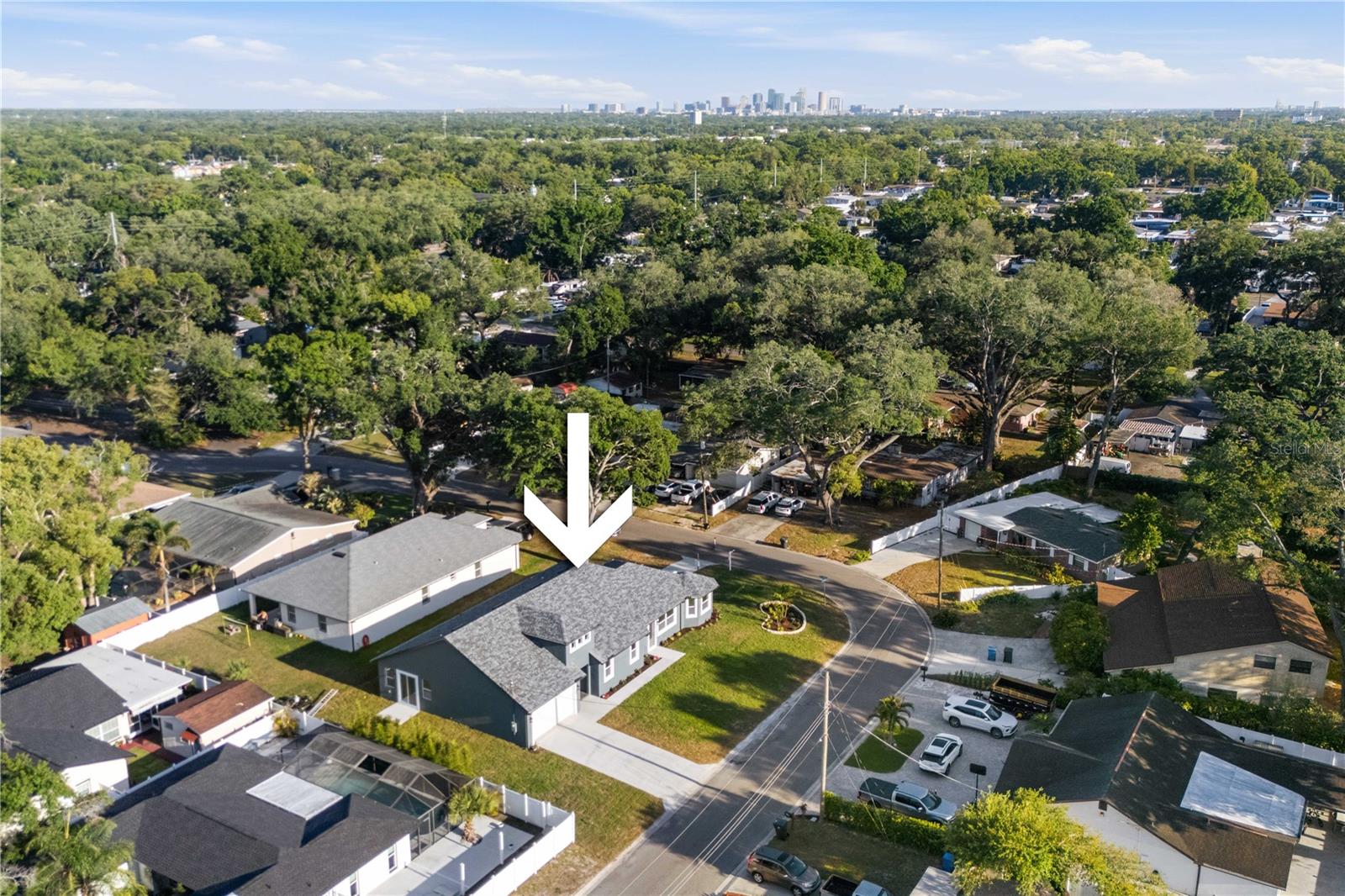 Image 14 of 50 For 6401 Felice Avenue