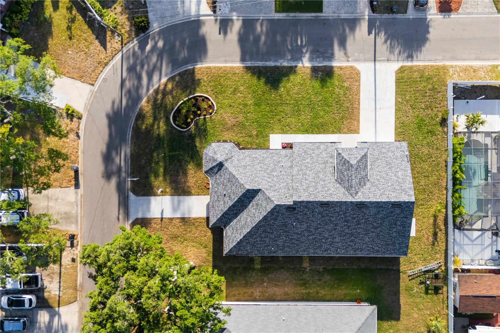 Image 15 of 50 For 6401 Felice Avenue