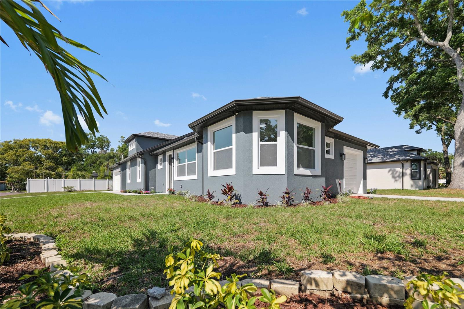 Image 20 of 50 For 6401 Felice Avenue