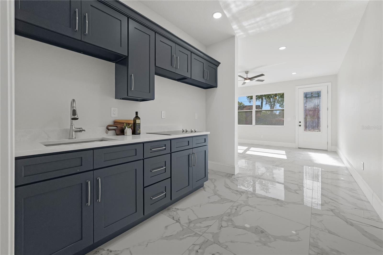 Image 32 of 50 For 6401 Felice Avenue