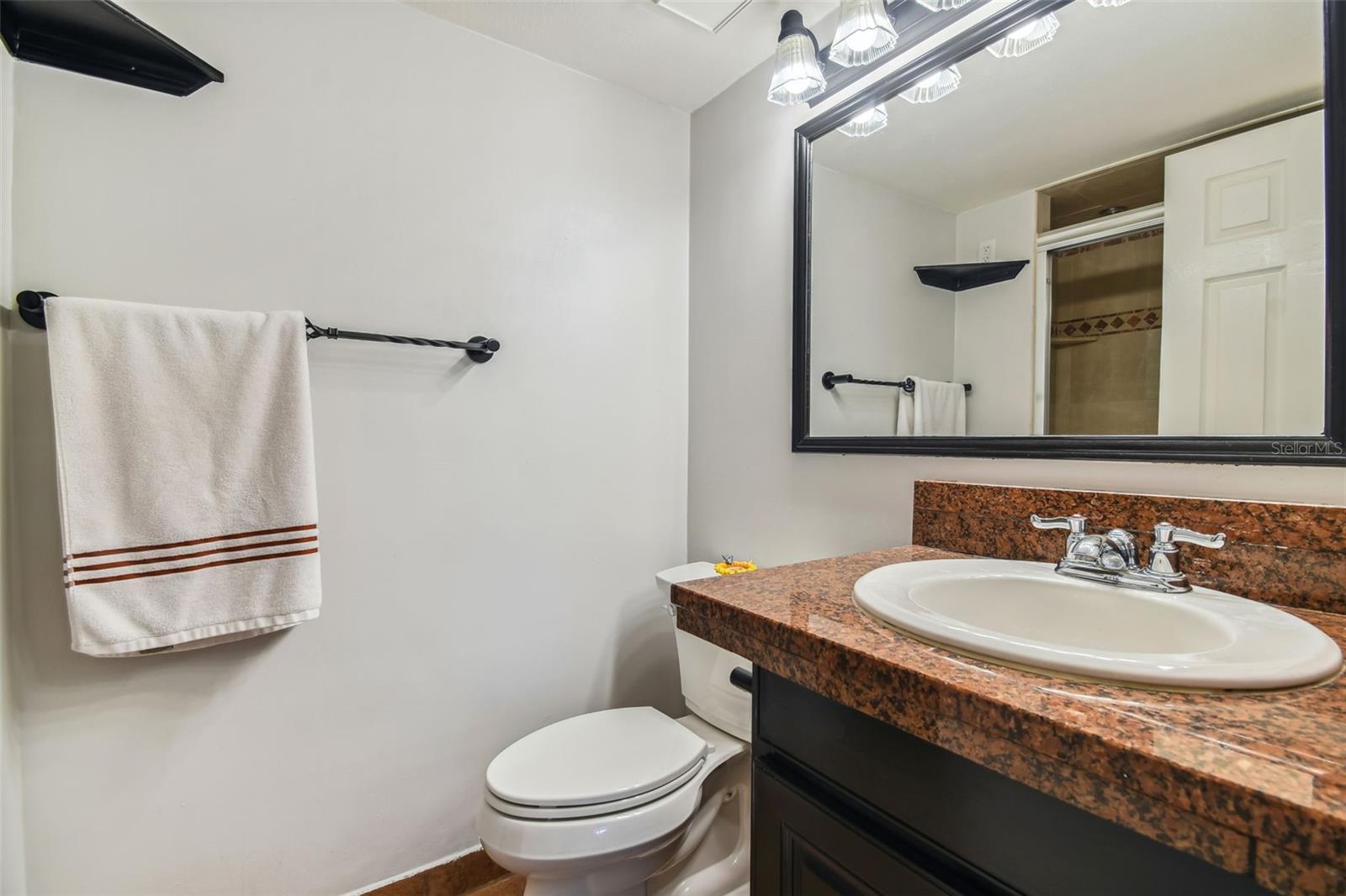 Image 22 of 49 For 5558 Baywater Drive 167