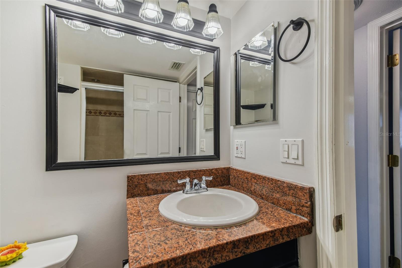 Image 23 of 49 For 5558 Baywater Drive 167