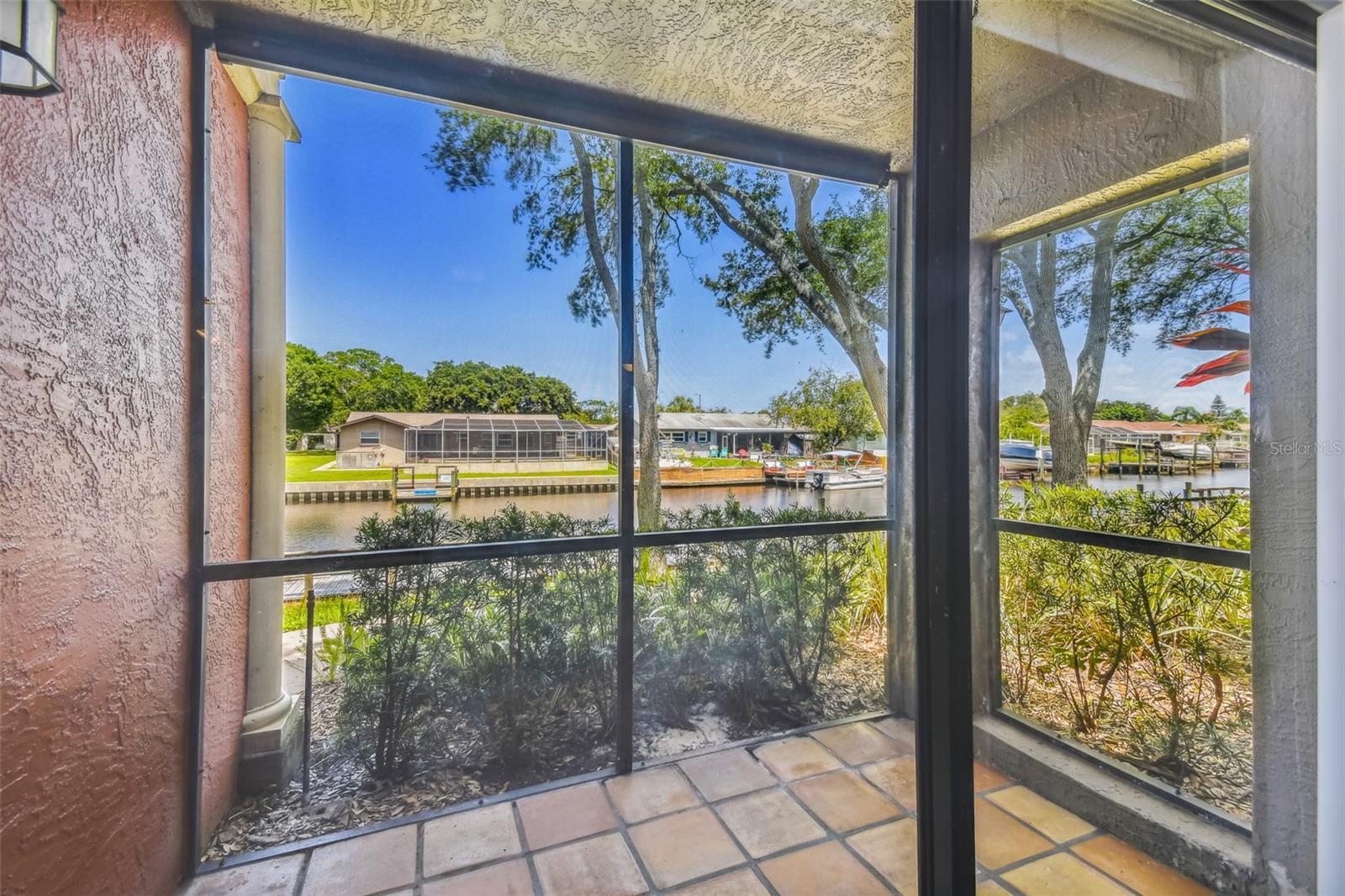 Image 31 of 49 For 5558 Baywater Drive 167