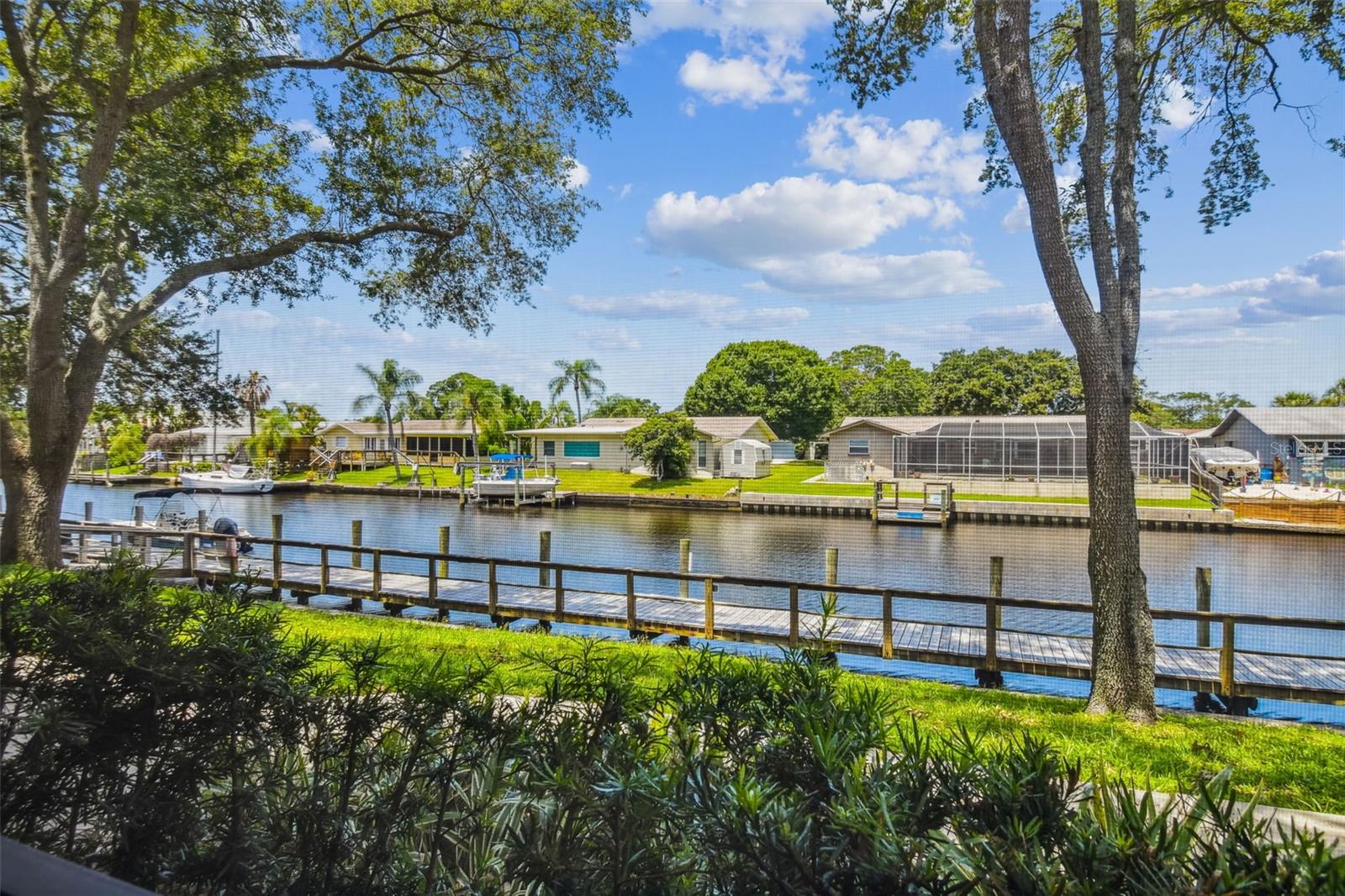 Image 34 of 49 For 5558 Baywater Drive 167