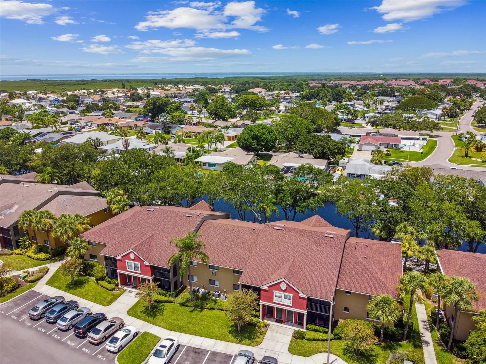 Image 39 of 49 For 5558 Baywater Drive 167