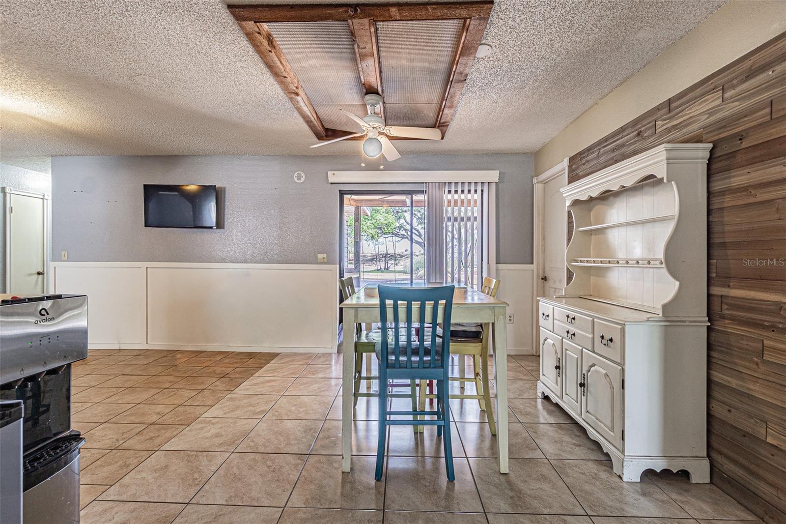 Image 13 of 32 For 17851 Oxenham Avenue