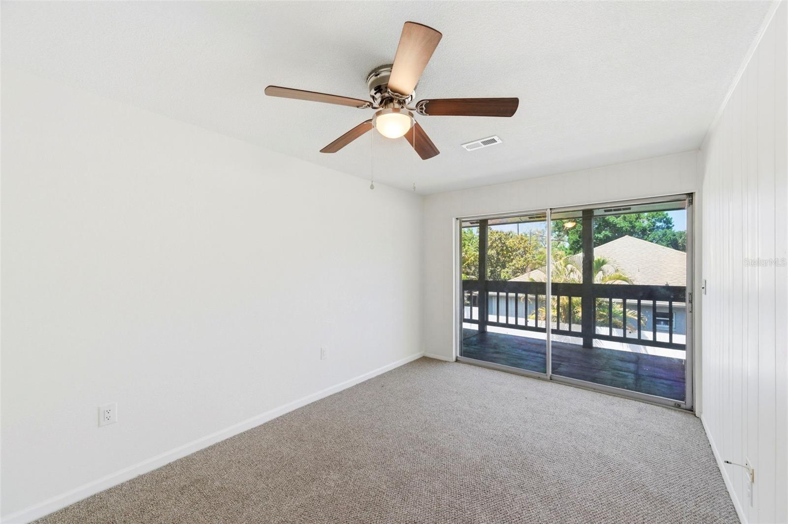 Image 17 of 55 For 5136 68th Street N B