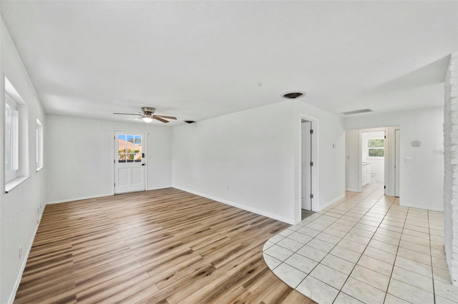 Image 4 of 55 For 5136 68th Street N B