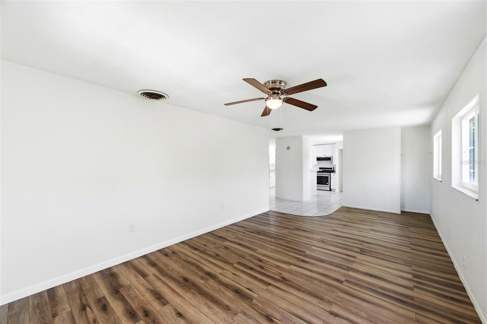 Image 5 of 55 For 5136 68th Street N B