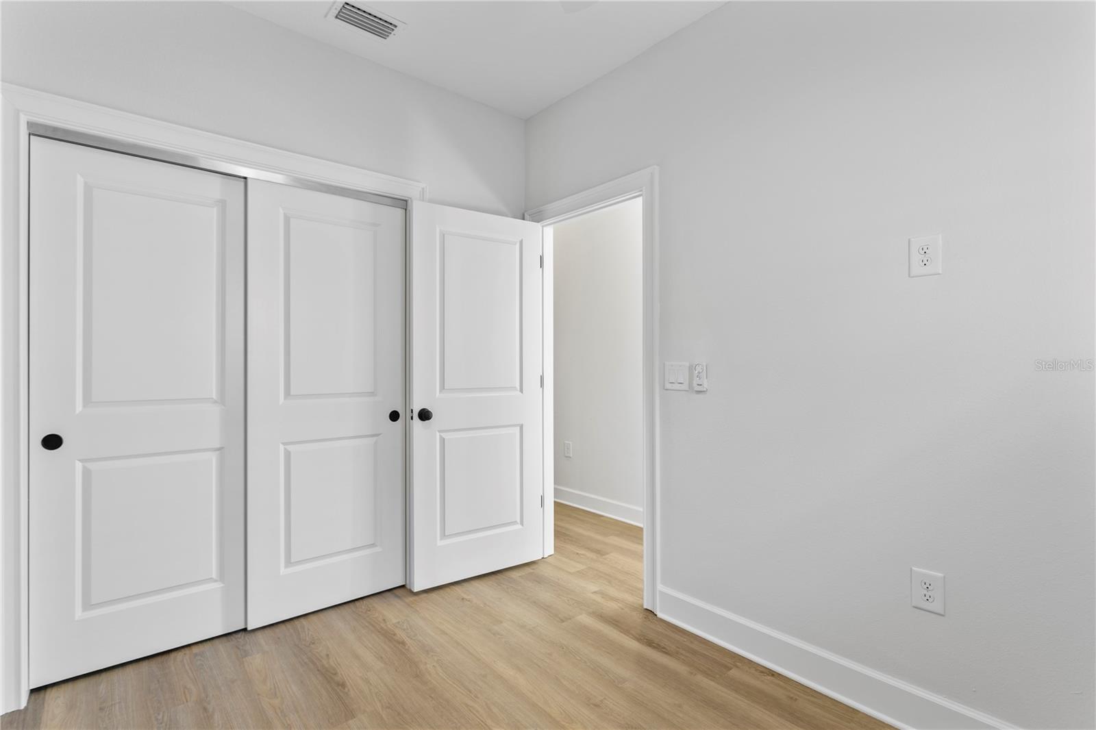 Image 10 of 35 For 1903 Bristol Avenue 2