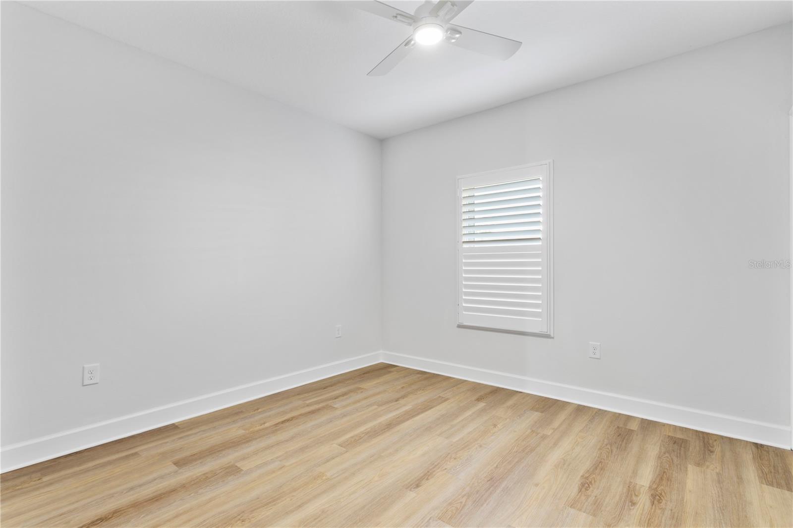 Image 12 of 35 For 1903 Bristol Avenue 2