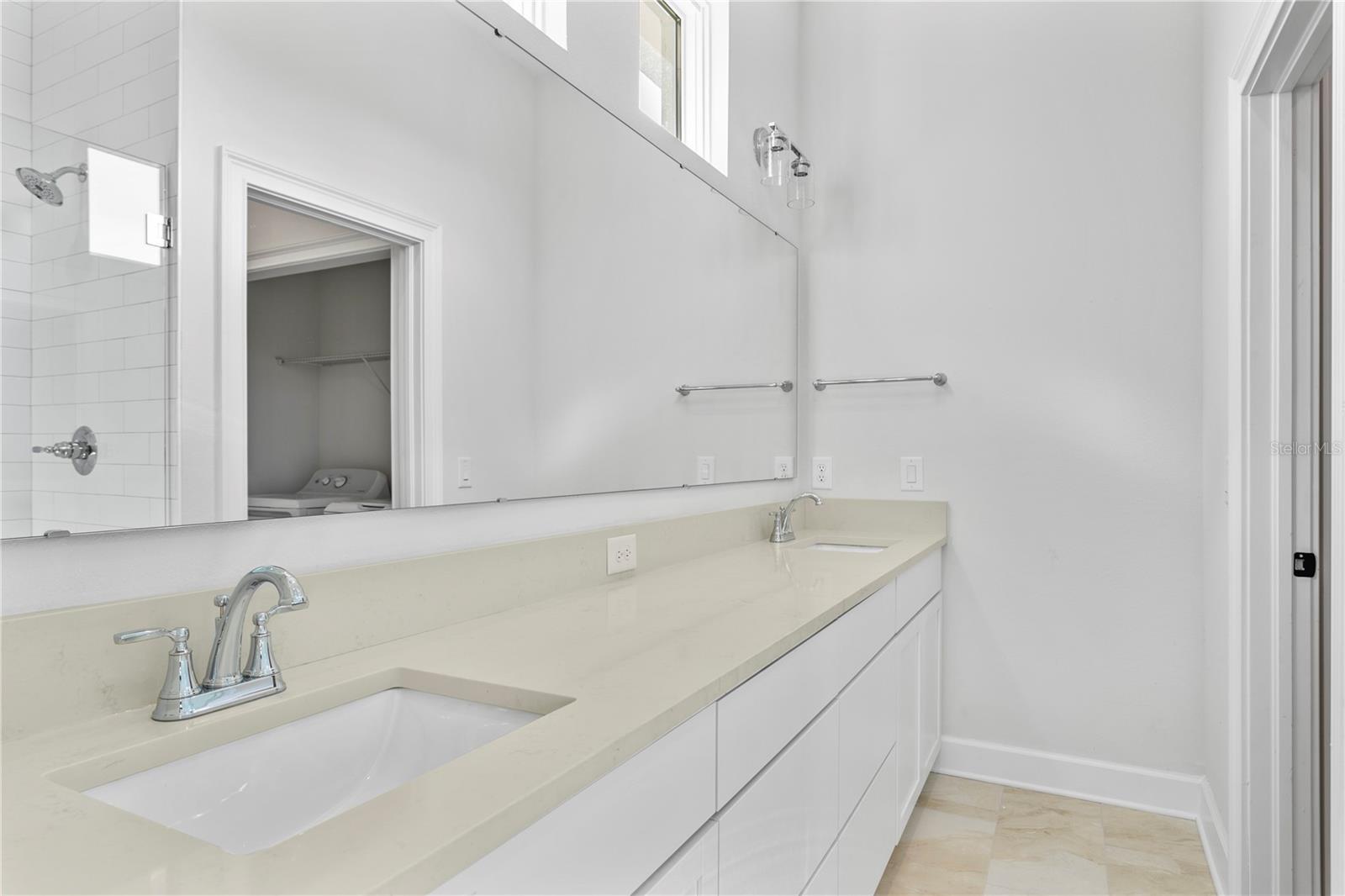 Image 20 of 35 For 1903 Bristol Avenue 2