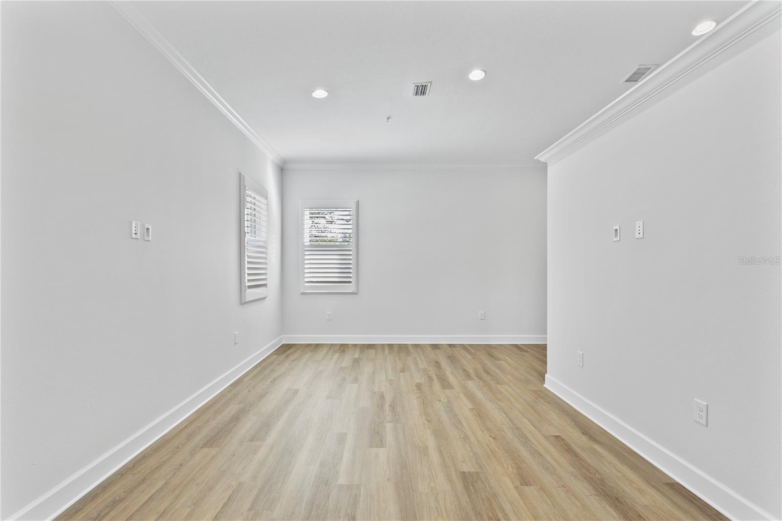 Image 24 of 35 For 1903 Bristol Avenue 2